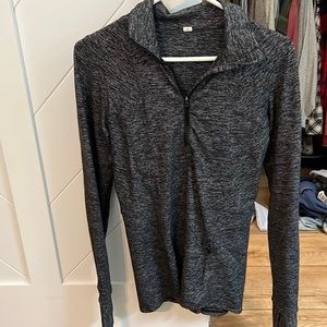 LS Lululemon 1/4 zip